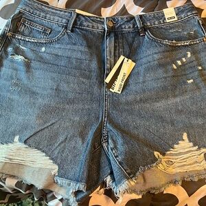 Judy Blue Denim Shorts! Size 3XL (16W-18W)